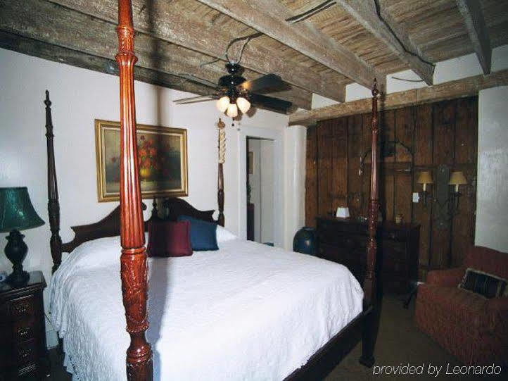 Historic Mardi Gras Inn New Orleans Pokoj fotografie